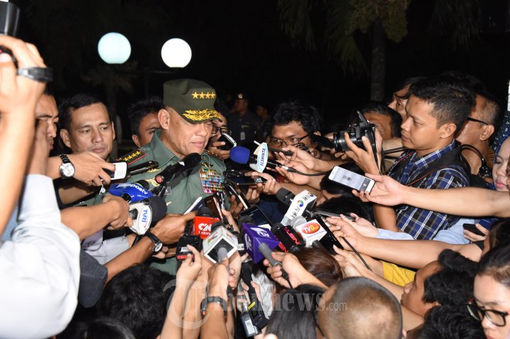 Palima TNI Dikerubuti Wartawan Usai Acara Silaturahmi