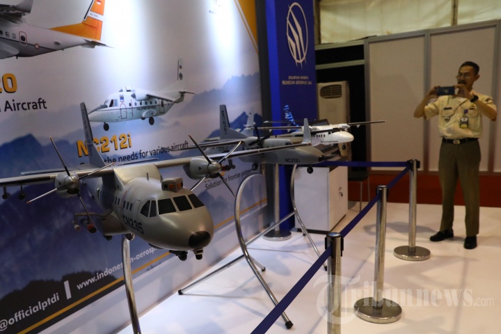 Pameran Alutsista Pada Rapim Kemhan