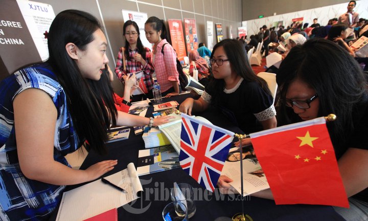 Pameran Pendidikan Internasional di Bandung