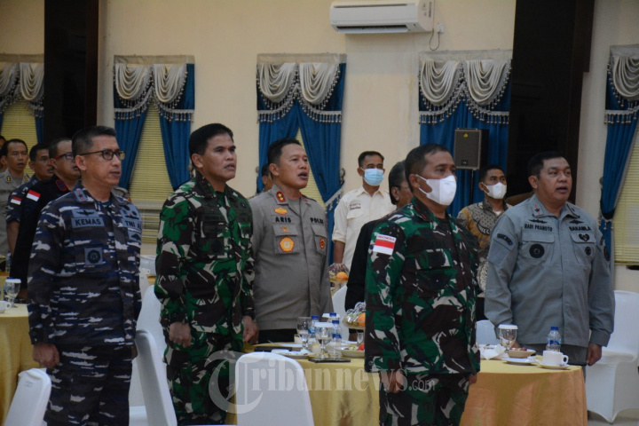 Pangkogabwilhan I Hadiri Hari Bhayangkara Ke-76 di Mapolda Kepri
