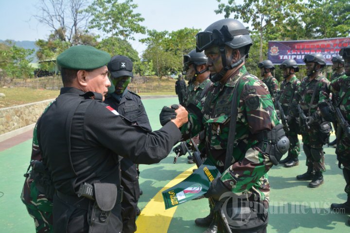 Pangkostrad Tutup Latihan Pembentukan Taipur VI Kostrad