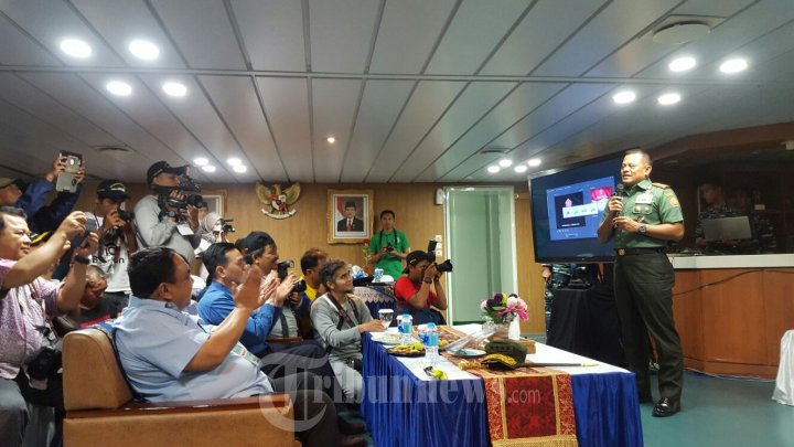 Panglima Ceramah Didepan 240 Awak Media