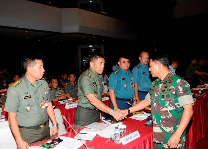 Panglima Hadiri Rakornispen TNI 2015