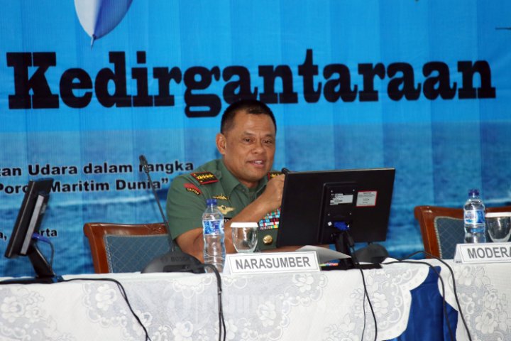 Panglima TNI Beri Paparan di Seminar Dirgantara