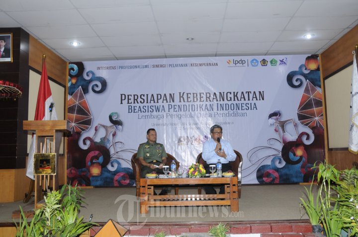 Panglima TNI Beri Pengarahan 125 Calon Master dan Doktor