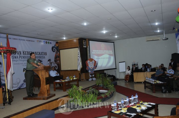 Panglima TNI Beri Pengarahan 125 Calon Master dan Doktor