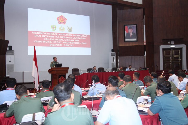 Panglima TNI Buka Rapat Pimpinan TNI 2016