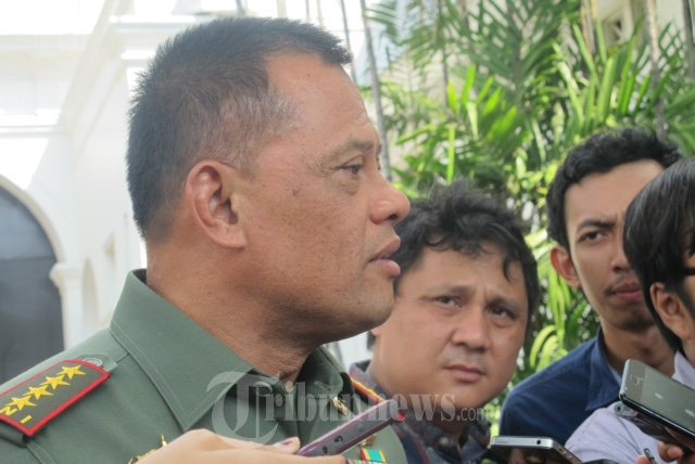 Panglima TNI Jelaskan Perkembangan Insiden Tolikara