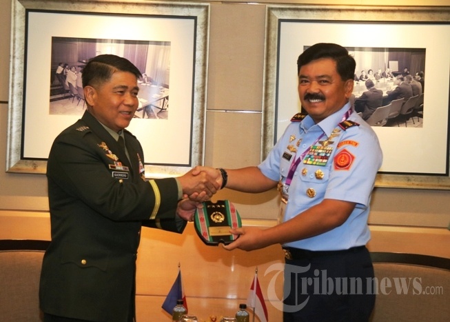 Panglima TNI Lakukan Pertemuan Bilateral di Singapura