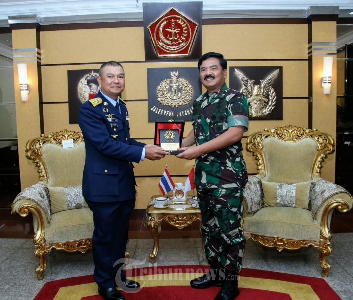 Panglima TNI Menerima Kunjungan Kehormatan Kasau Thailand