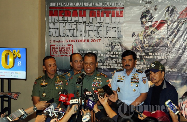 Panglima TNI Nobar Film Merah Putih Memanggil