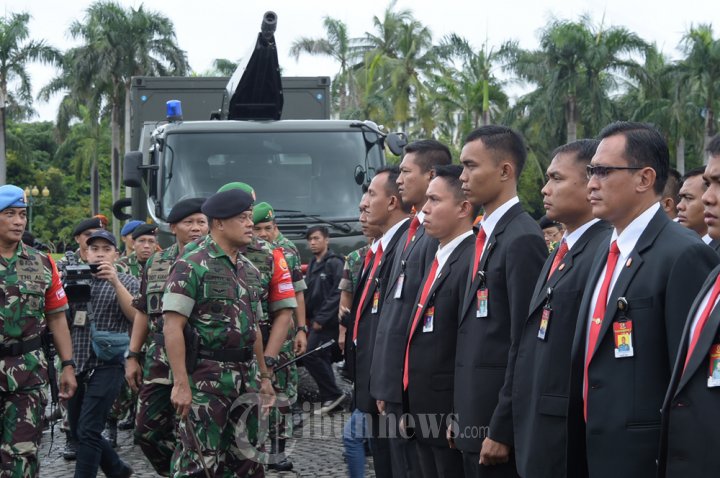 Panglima TNI Pimpin Apel Gelar Pasukan Pengamanan KTT OKI