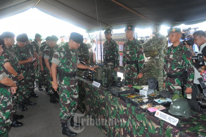 Panglima TNI Pimpin Upacara Serah Terima Alih Kodal PPRC TNI