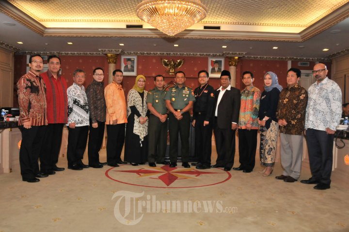 Panglima TNI Tandatangani Pakta Pertahanan Proxy War Media