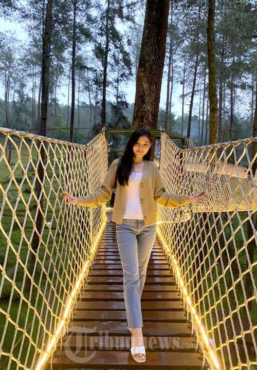 Panny Fransiska Selebgram Penyelenggara Giveaway