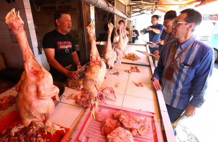 Pantau Harga, Ombudsman Jabar Sidak Pasar Ciroyom