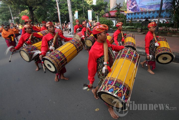 Parade Budaya Lombok Sumbawa