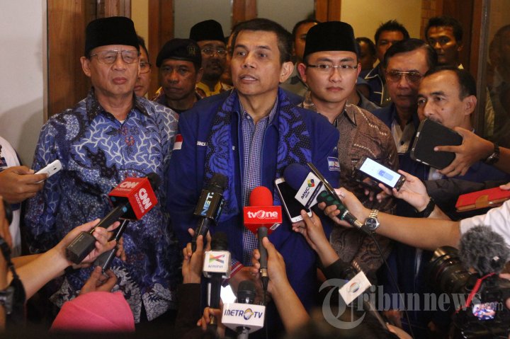 Partai Demokrat Deklarasi Cagub-Cawagub Banten