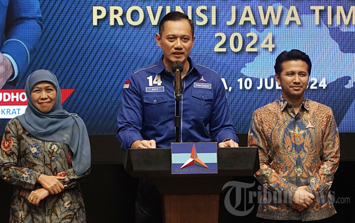 Partai Demokrat Serahkan Surat Rekomendasi Pilkada Serentak 2024