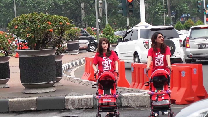Partai Solidaritas Indonesia Aksi Damai Dorong Ketera Bayi