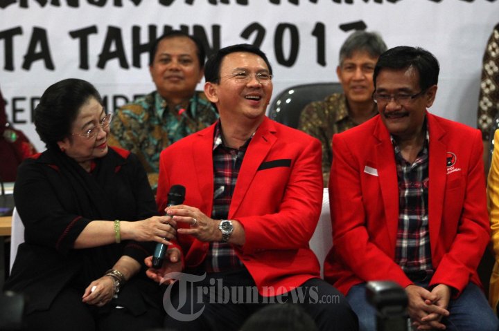 Pasangan Ahok Djarot Mendaftar Di KPUD DKI
