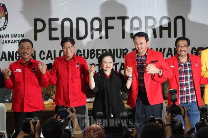 Pasangan Ahok Djarot Mendaftar Di KPUD DKI