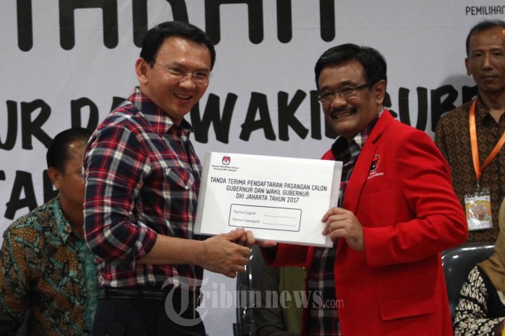 Pasangan Ahok Djarot Mendaftar Di KPUD DKI