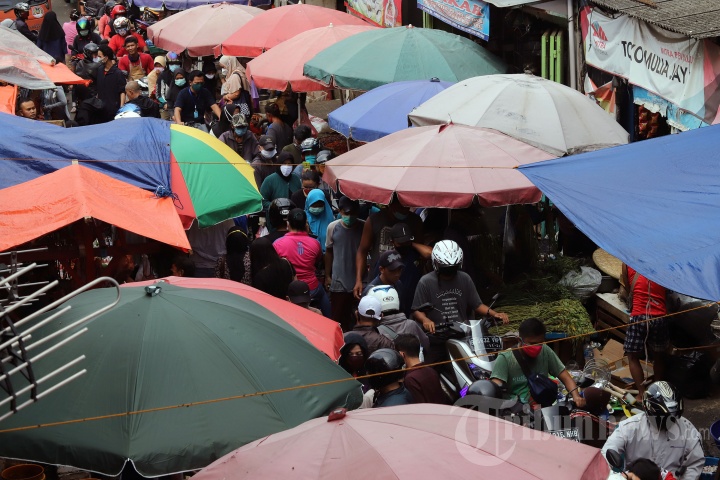 Pasar Kebayoran Lama Ramai Pengunjung