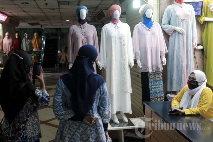 Pasar Tanah Abang Kembali Buka