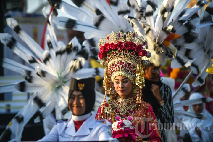 Pawai Kemerdekaan ke 70 RI di Aceh
