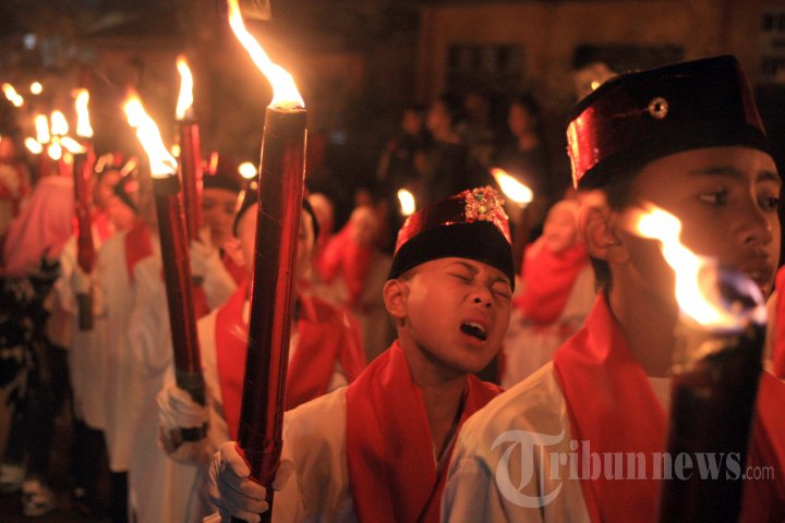 Pawai Obor Malam Takbiran di Karo