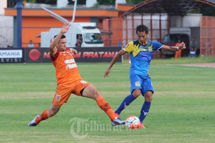 PBFC VS Persiba di Laga Torabika Soccer Championship
