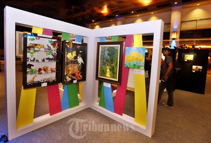 Peduli Autisma di Mal Grand Indonesia