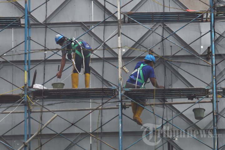 Pekerja Gedung Bertingkat