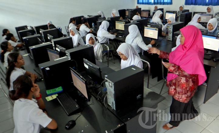 Pelaksanaan UNBK di Medan