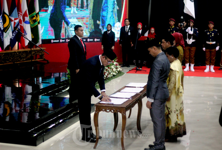Pelantikan Anggota KPU Provinsi Periode 2023-2028