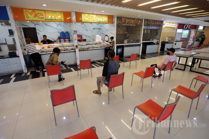 Pelarangan Layanan Makan di Tempat Selama Pengetatan PSBB