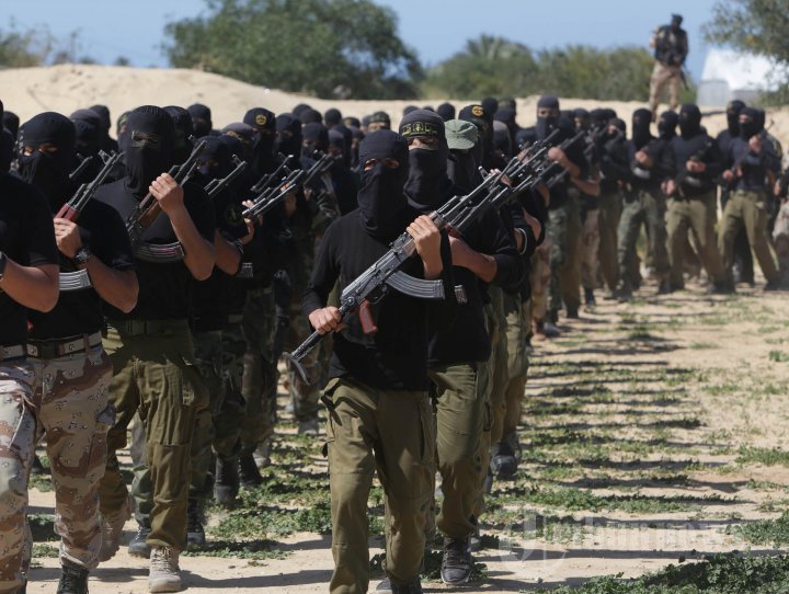Pelatihan Militan Palestina Brigade Al-Quds