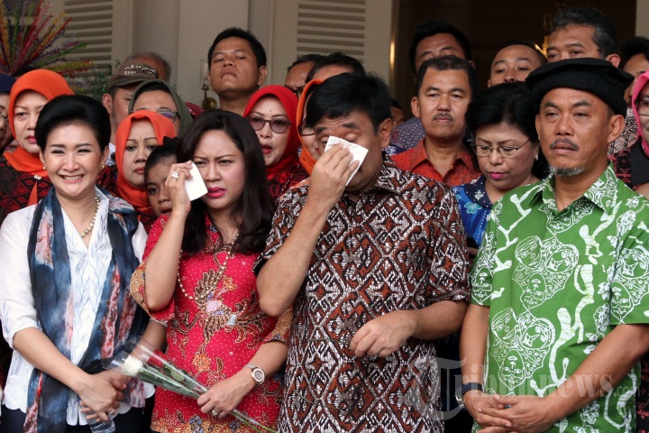 Pelepasan Gubernur DKI Jakarta