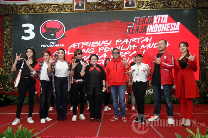 Peluncuran Atribut Milenial PDI Perjuangan