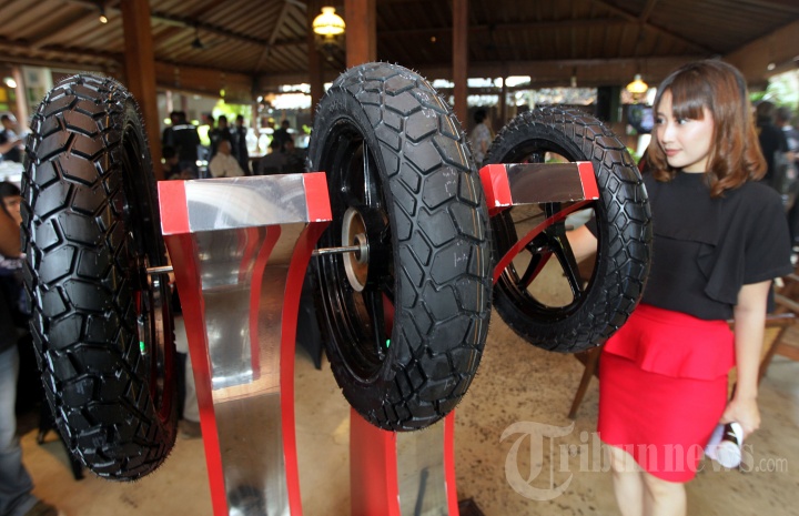 Peluncuran Ban Corsa Cross S Dual Purpose