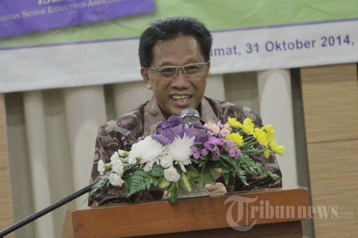 Peluncuran Buku Asuransi Menghadapi MEA