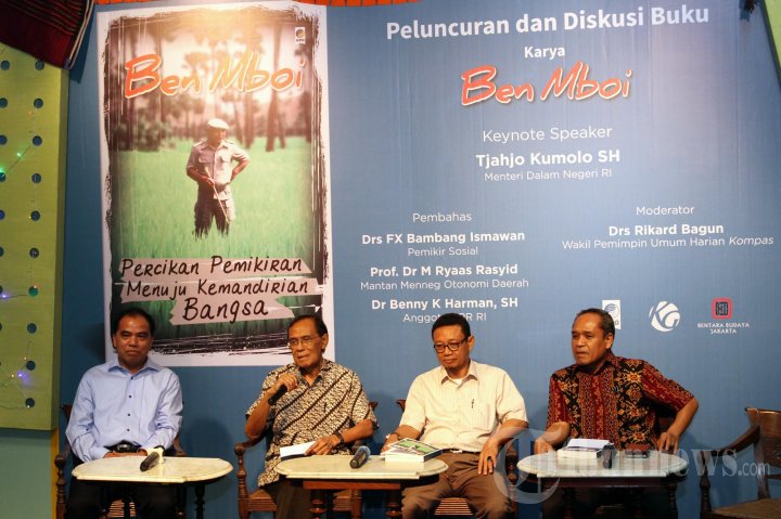 Peluncuran Buku Ben Mboi Di BBJ