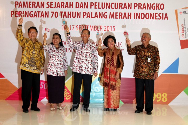 Peluncuran Perangko Peringatan 70 Tahun PMI