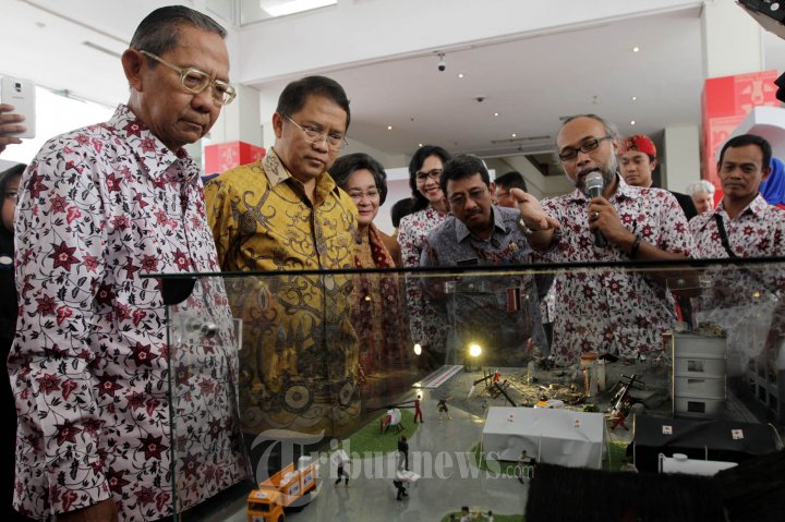 Peluncuran Perangko Peringatan 70 Tahun PMI