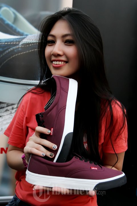 Peluncuran Sepatu Levi