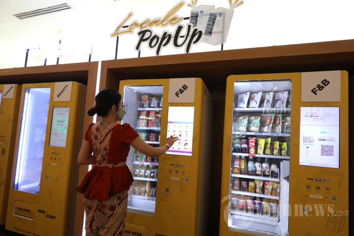 Peluncuran Smart Vending Machine