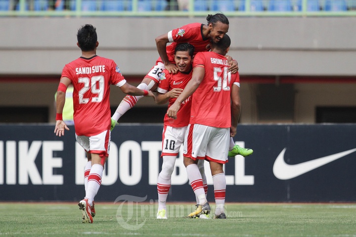Pemain Persija Lakukan Selebrasi