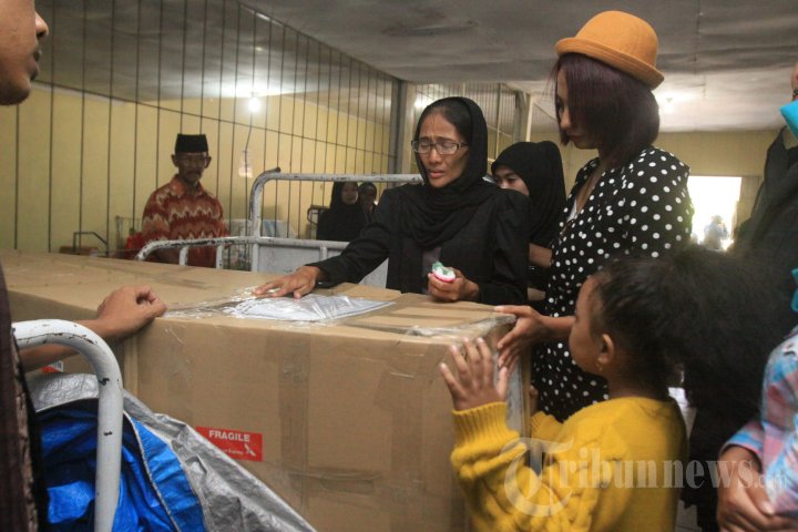 Pemakaman Febri Andriansyah alias Mayang Prasetyo