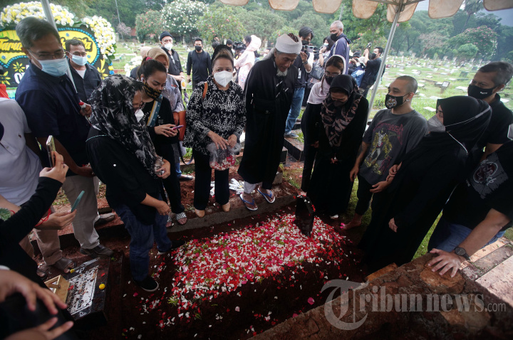 Pemakaman Musisi Oddie Agam